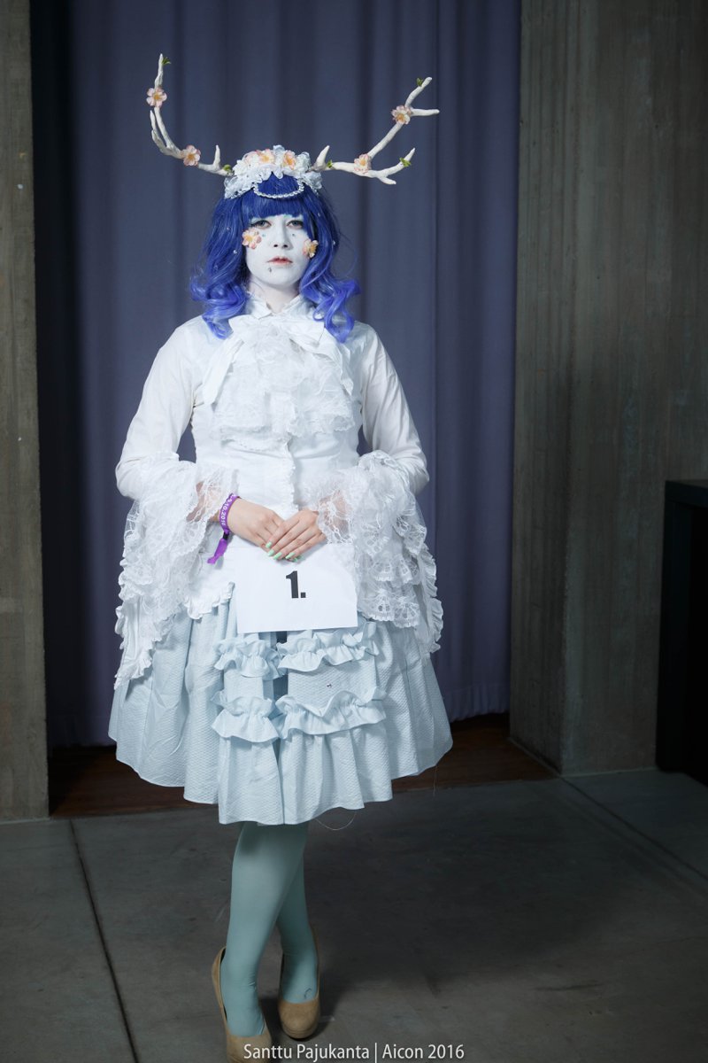 HallCosplay01-01