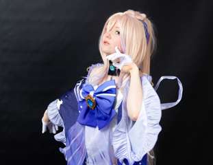 desu2022-HL-la-181