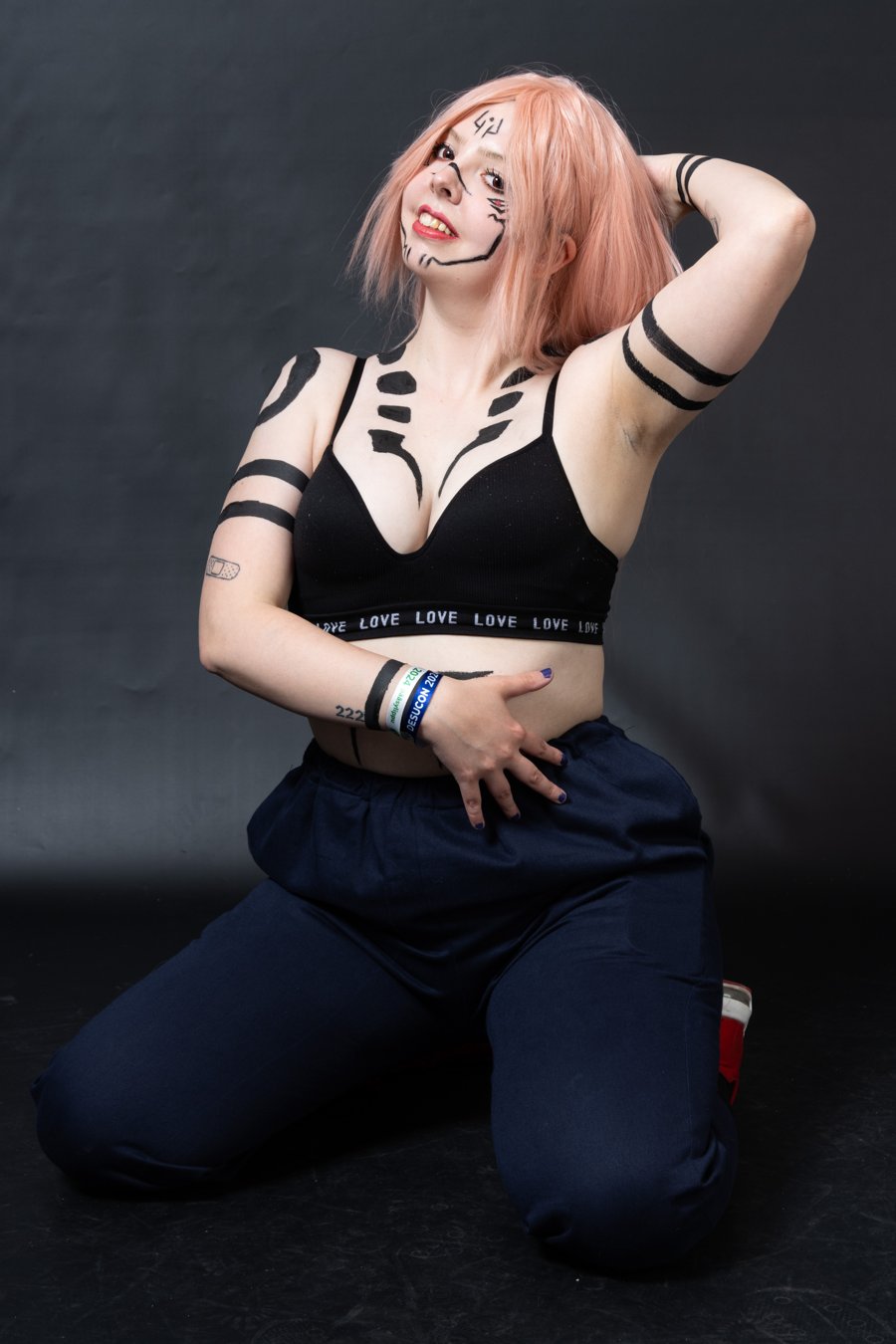 desu2024HL_pe_004