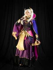 Hall Cosplay