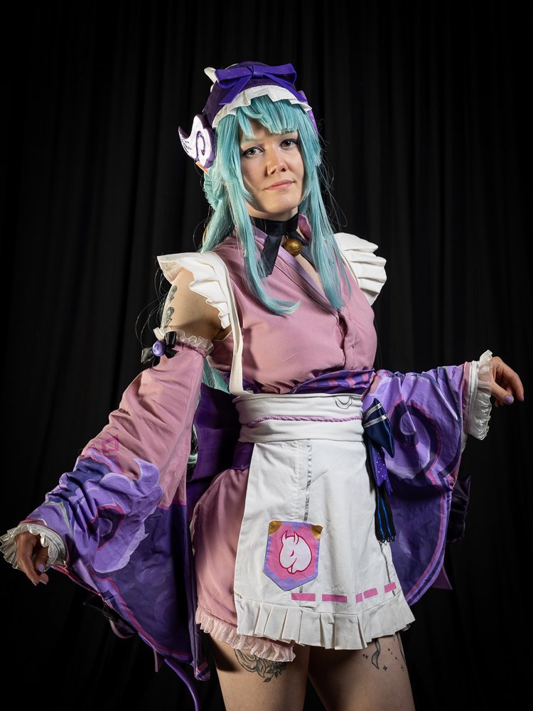 24_desucon2026_hallcosplay_emmijokilahti_03