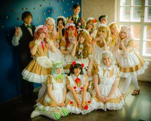Kira Kira Sakura Café - Mira Ojamo