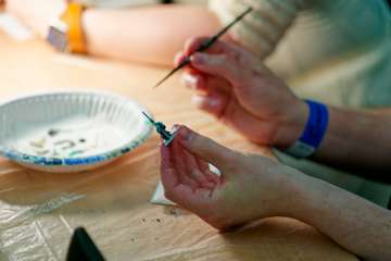 26072417300740