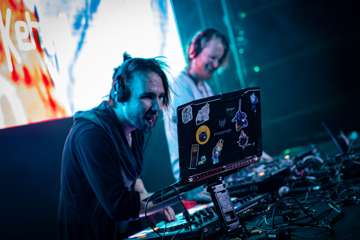 Tracon24--19